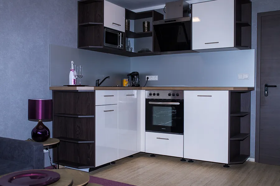 Suite Hotelzimmer mit Kochnische